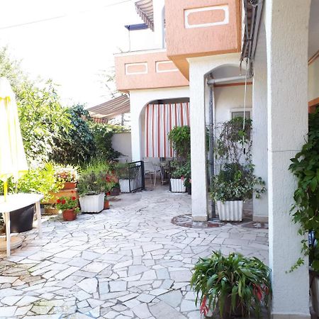 Apartments Vila Ida Вантачичи Екстериор снимка